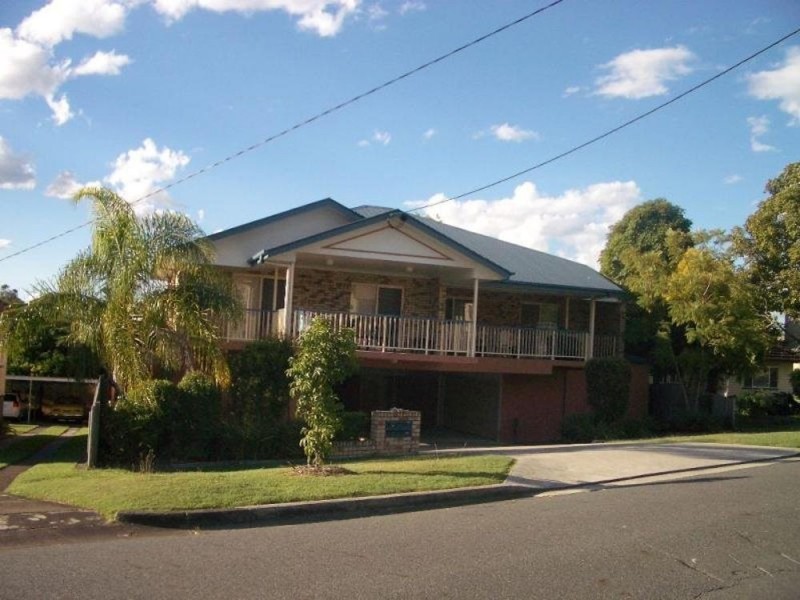 3 16 Flavelle Street, Carina QLD 4152