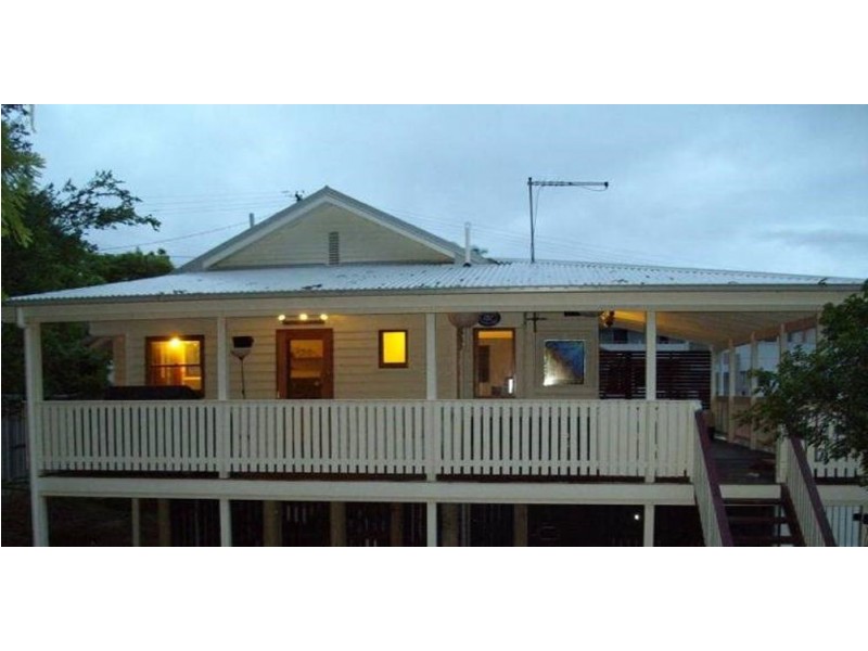 14 Doyle Street, Coorparoo QLD 4151