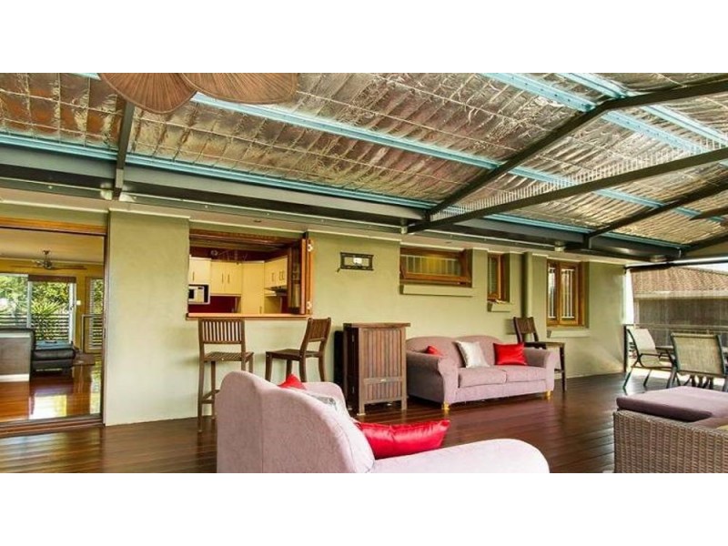 34 Mee Street, Carina QLD 4152