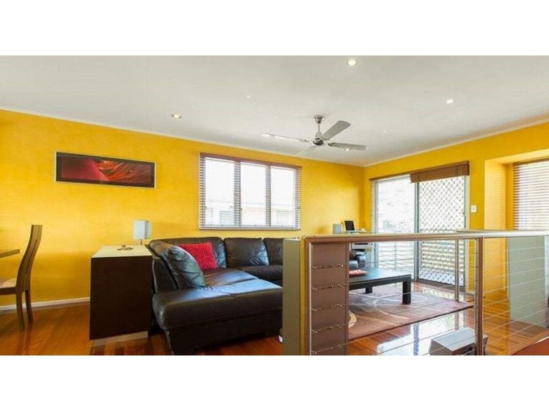 34 Mee Street, Carina QLD 4152