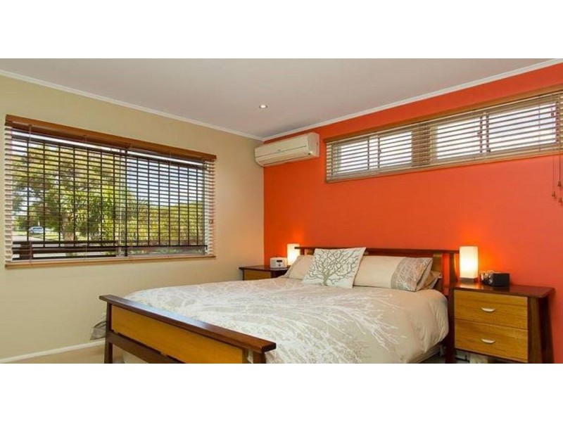 34 Mee Street, Carina QLD 4152