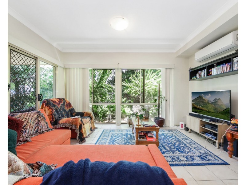 19 Oleander Place, Carindale QLD 4152