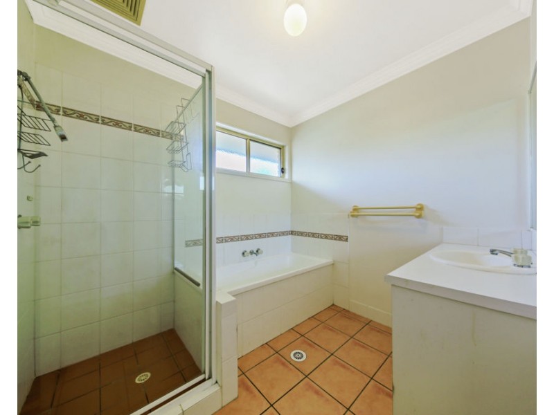 26 Torquay Cres, Tingalpa QLD 4173