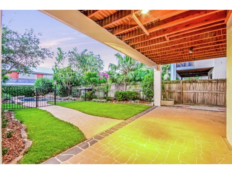 28 Bilyana Street, Balmoral QLD 4171