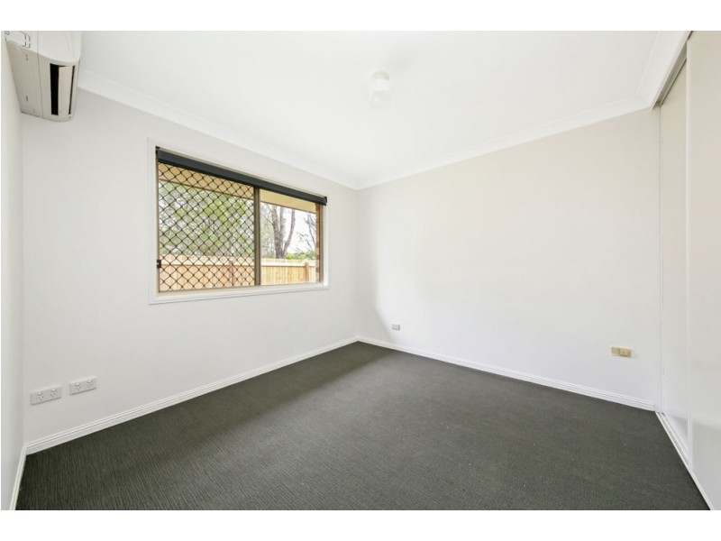 11 Kilsay Crescent, Meadowbrook QLD 4131