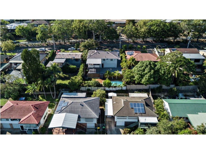 34 Lewana Street, Mansfield QLD 4122