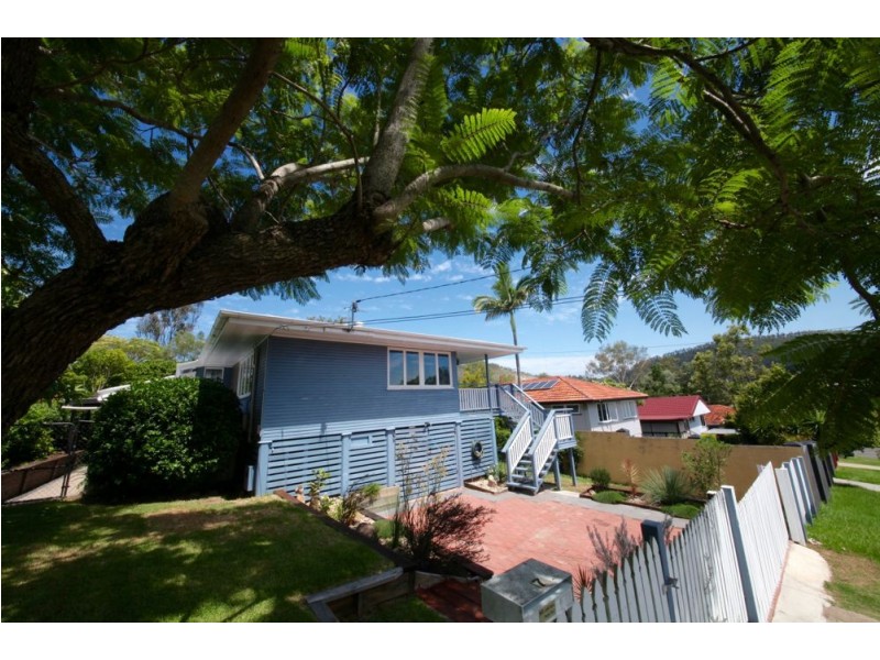 7 Perwell Street, Keperra QLD 4054