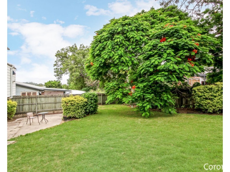 48 Sackville Street, Greenslopes QLD 4120