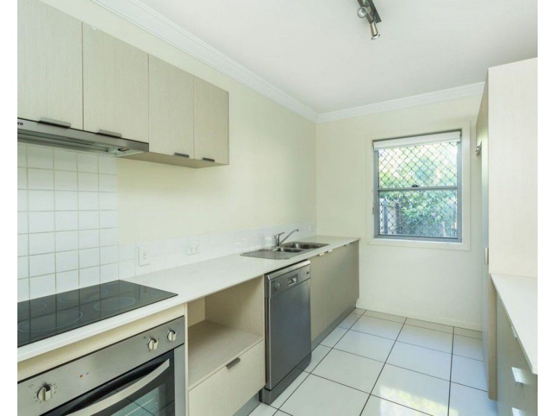 5/17 Hilltop Court, Carina QLD 4152