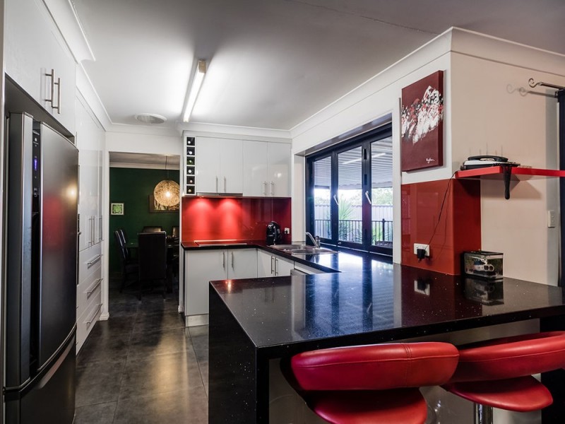 336 Mount Gravatt-Capalaba Road, Wishart QLD 4122