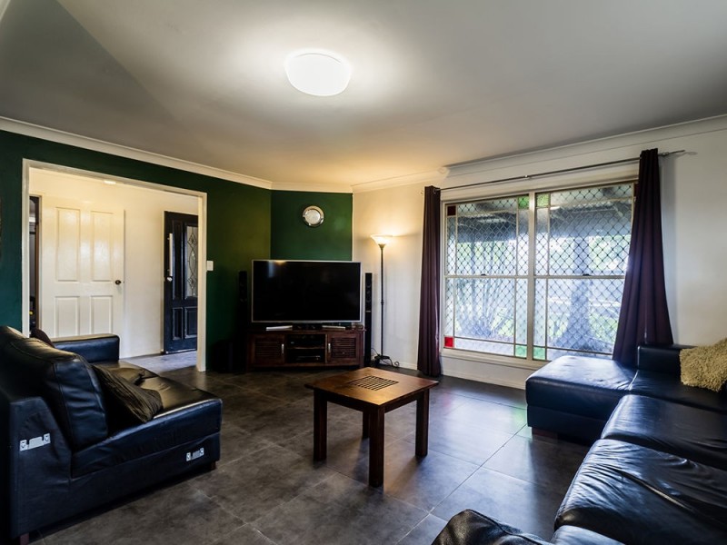 336 Mount Gravatt-Capalaba Road, Wishart QLD 4122