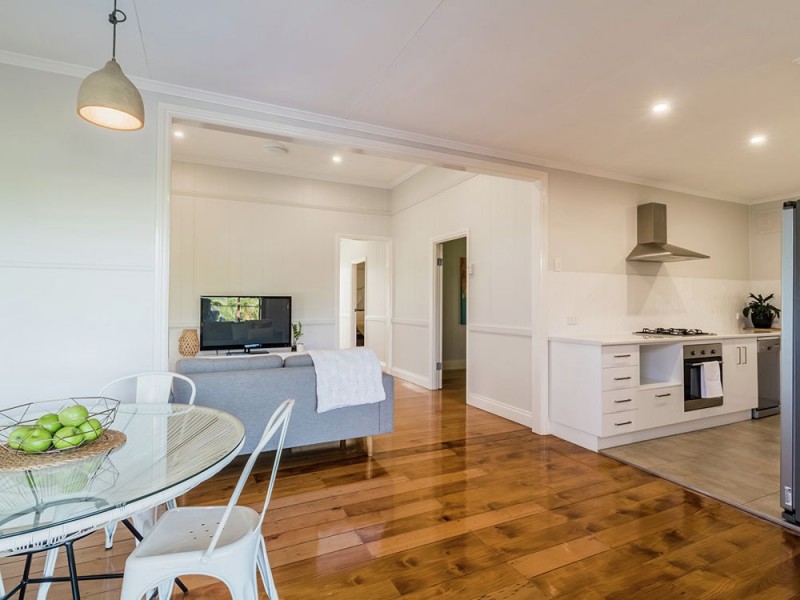 3 Bower Street, Annerley QLD 4103