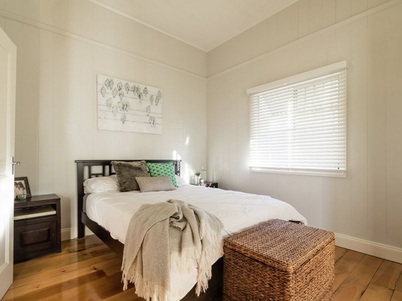 3 Bower Street, Annerley QLD 4103