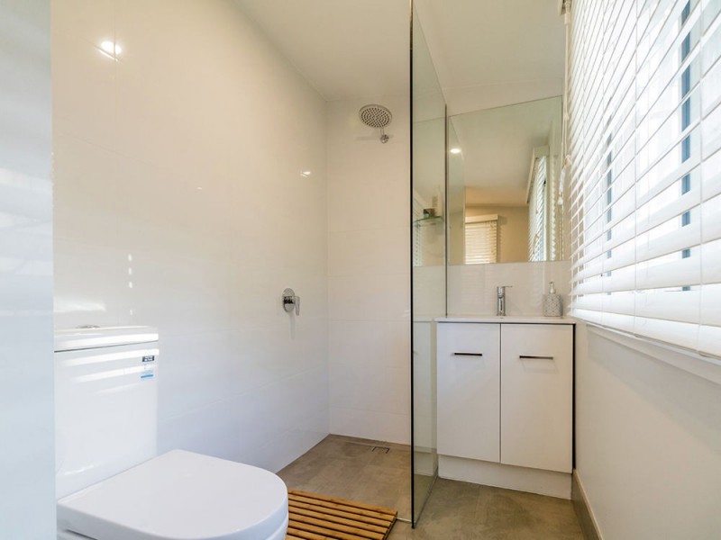 3 Bower Street, Annerley QLD 4103