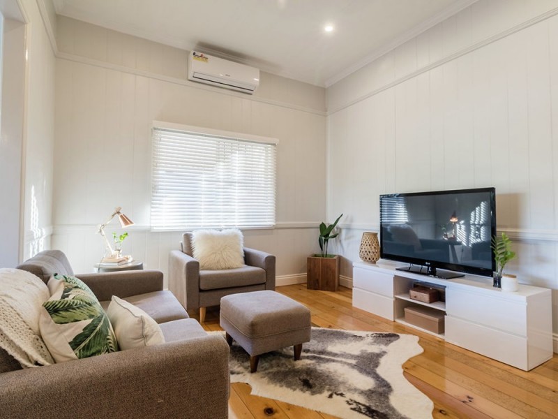 3 Bower Street, Annerley QLD 4103