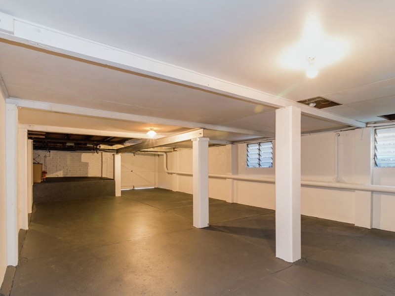 3 Bower Street, Annerley QLD 4103