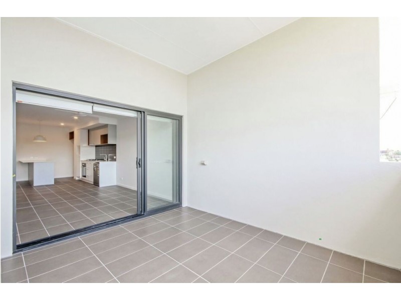 804/9-15 Regina Street, Greenslopes QLD 4120