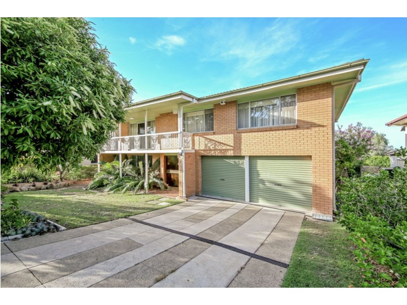9 Pavo Street, Camp Hill QLD 4152