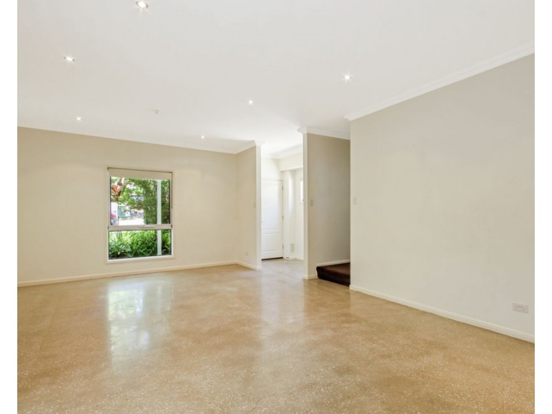 2/86 Ferndale Street, Annerley QLD 4103