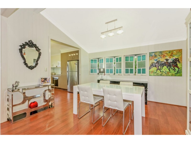 51 Douglas Street, Greenslopes QLD 4120