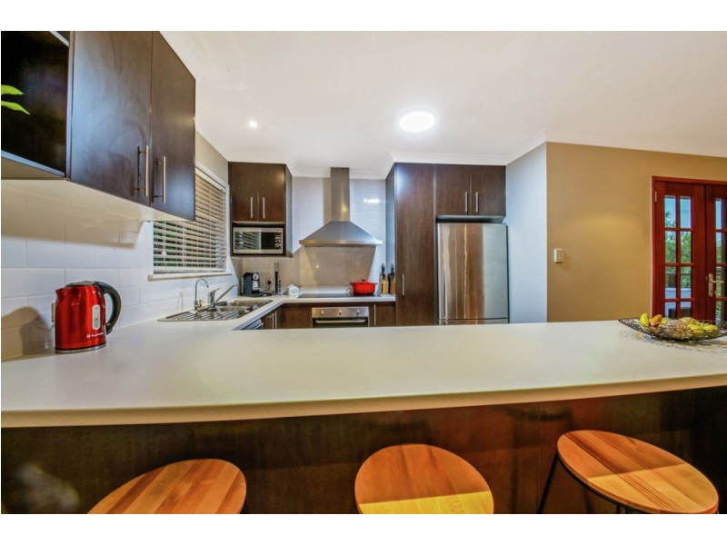 11 Colombo Street, Wishart QLD 4122