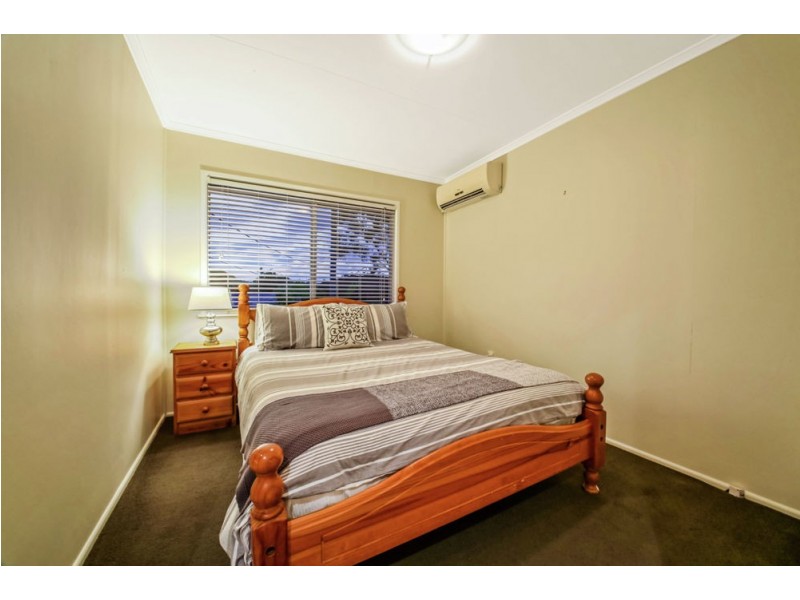 11 Colombo Street, Wishart QLD 4122