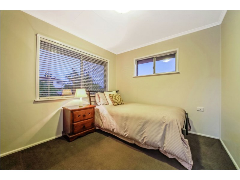 11 Colombo Street, Wishart QLD 4122