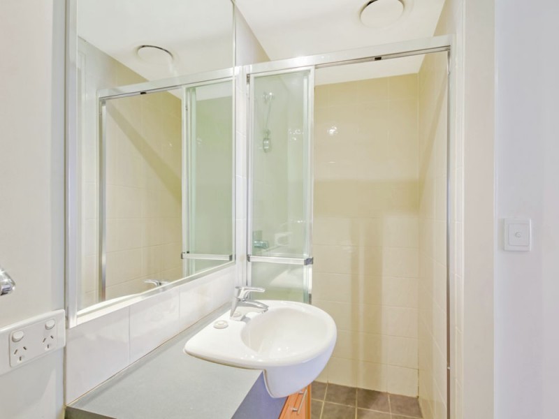 2/35 Jamieson Street, Bulimba QLD 4171