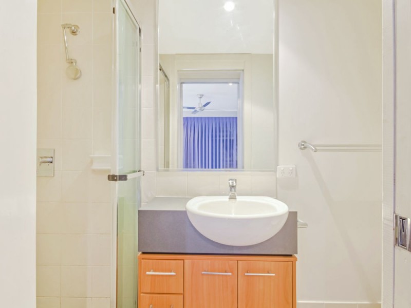 2/35 Jamieson Street, Bulimba QLD 4171