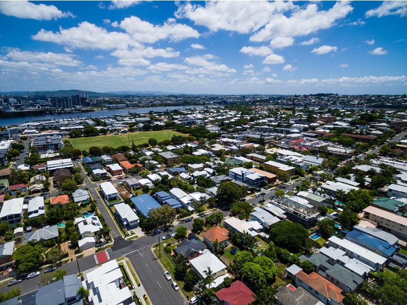 2/35 Jamieson Street, Bulimba QLD 4171