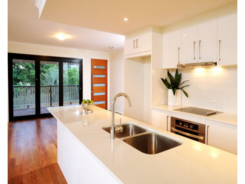 1/175 Norman Ave, Norman Park QLD 4170