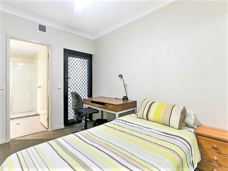 2/1848 Logan Road, Upper Mount Gravatt QLD 4122