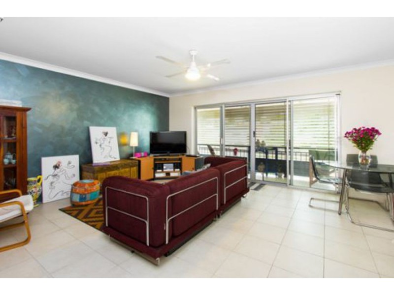 9 117 Chatsworth Road, Coorparoo QLD 4151