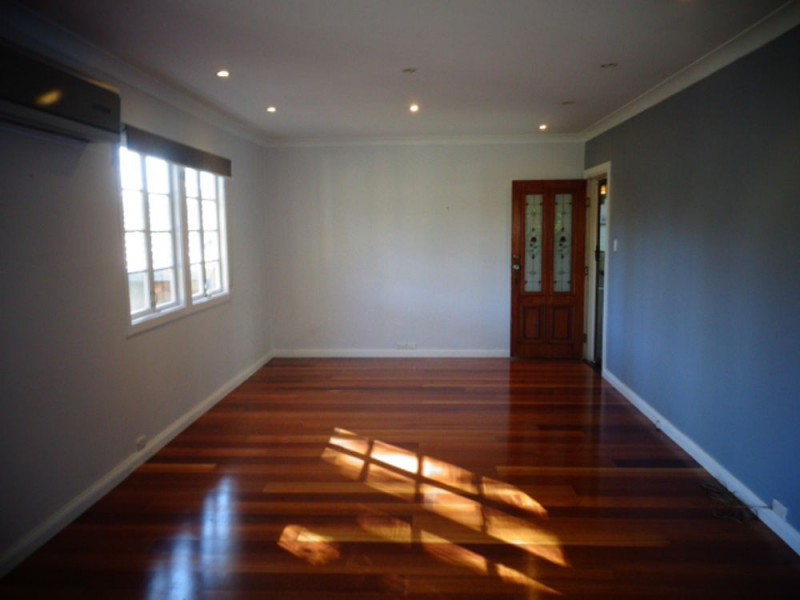 12 Vickers Street, Carina Heights QLD 4152