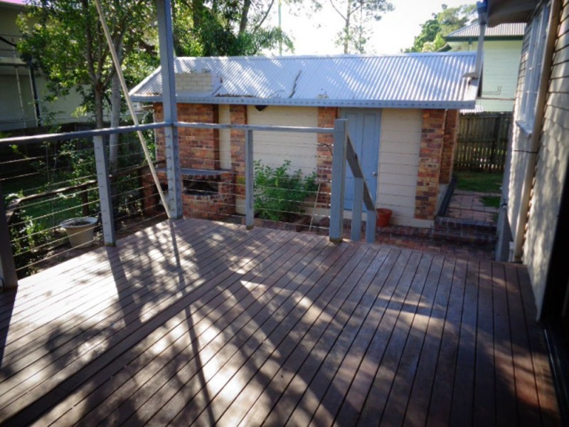 12 Vickers Street, Carina Heights QLD 4152