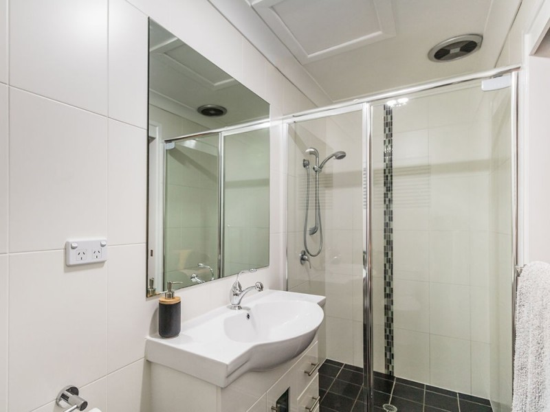 18 Remsen Street, Wishart QLD 4122