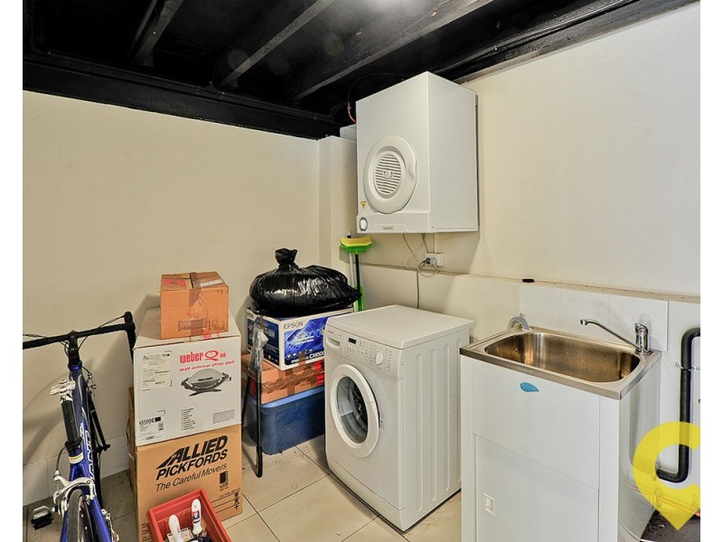 4/33 Derby Street, Coorparoo QLD 4151