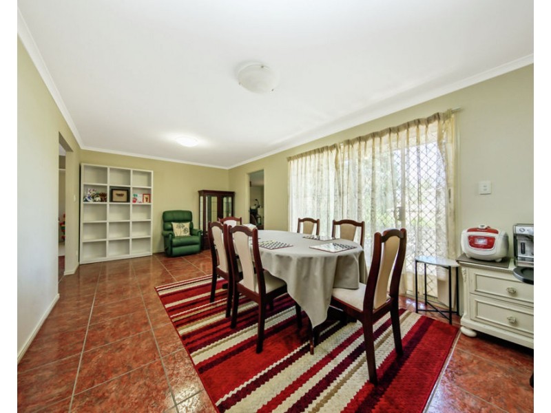 39 Dunstable Street, Macgregor QLD 4109