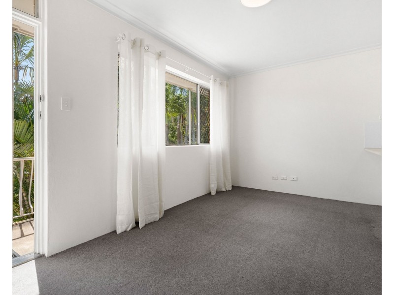 7/9 Main Avenue, Coorparoo QLD 4151