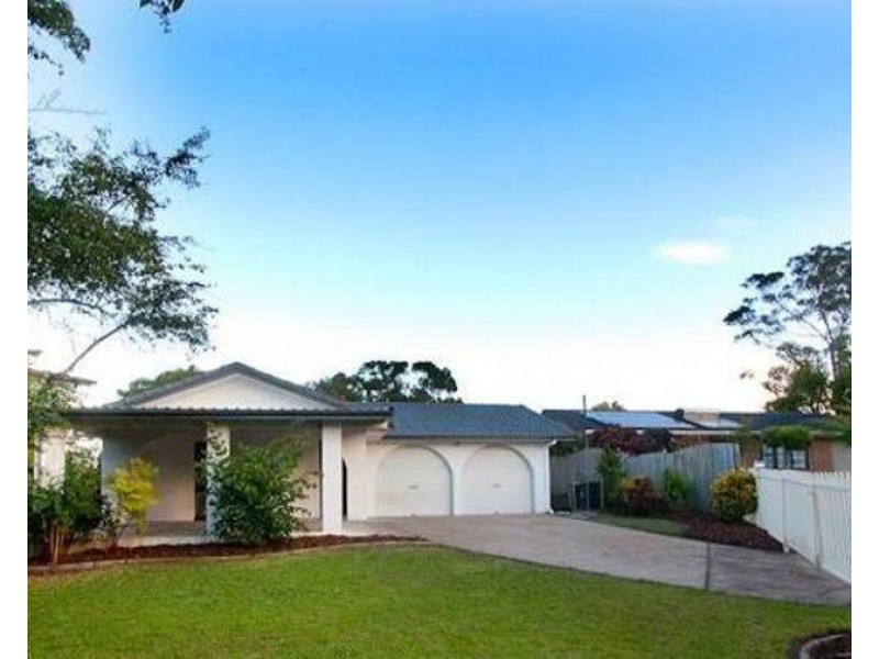 4 Isolde Court, Carindale QLD 4152