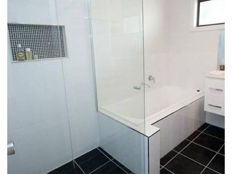 4 Isolde Court, Carindale QLD 4152