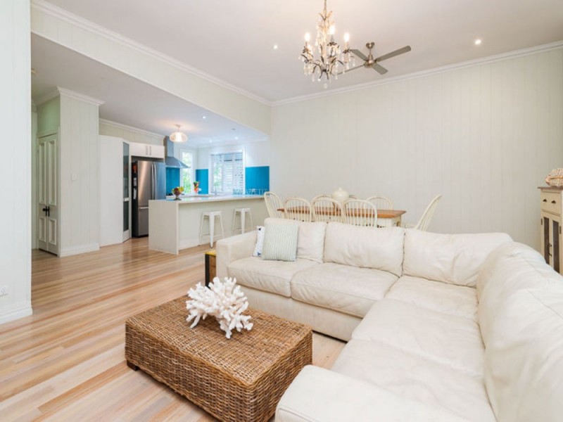 9 Edgar Street, East Brisbane QLD 4169