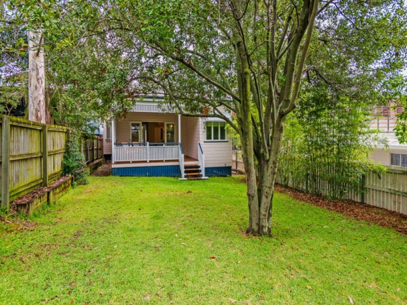 9 Edgar Street, East Brisbane QLD 4169