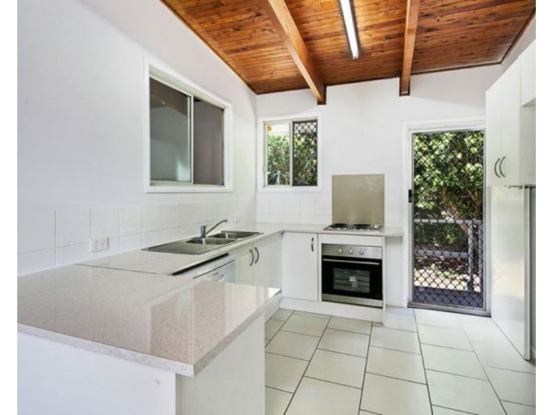 161 Redland Bay Road, Capalaba QLD 4157