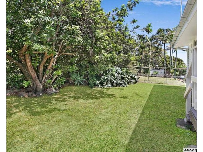 161 Redland Bay Road, Capalaba QLD 4157