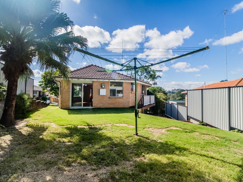 18 Joywood Street, Tarragindi QLD 4121