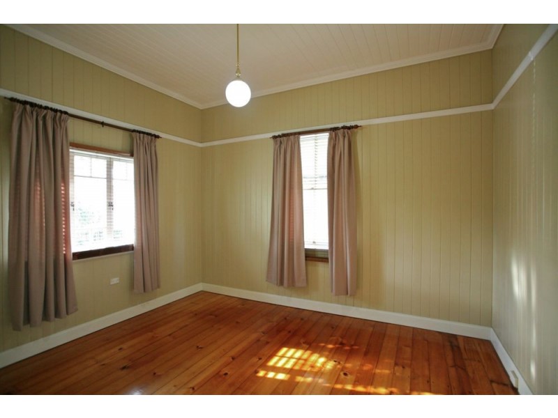 43A Dansie Street, Greenslopes QLD 4120