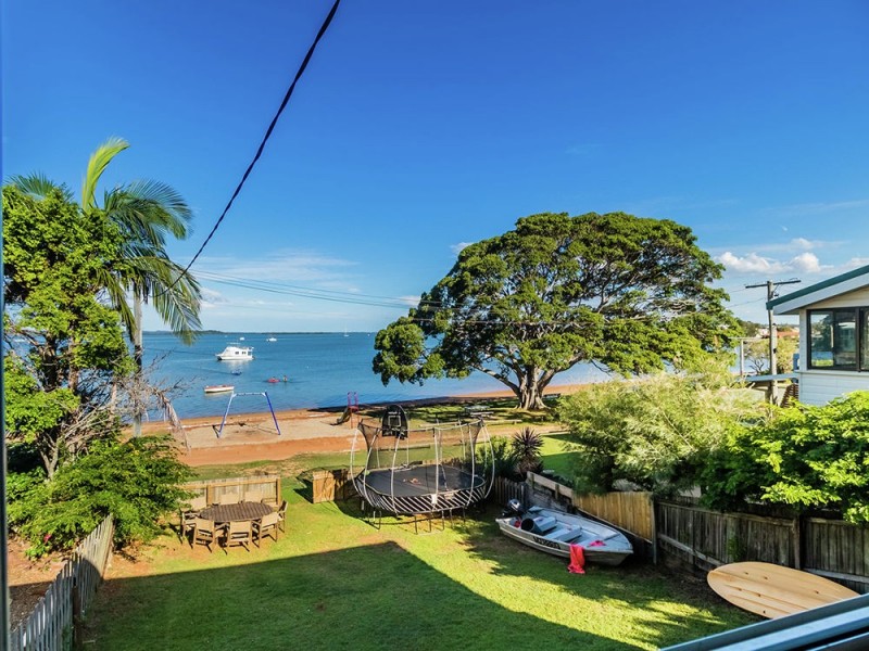 8 Wilson Lane, Victoria Point QLD 4165