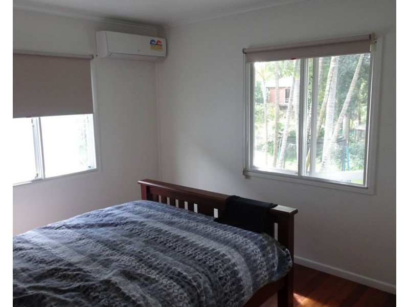 44 Park Road West, Dutton Park QLD 4102