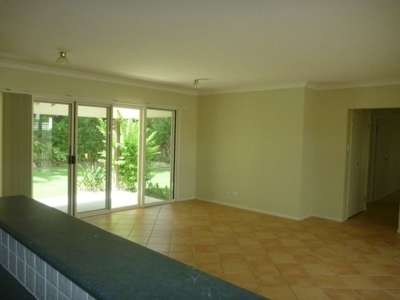 17 Gilgo Street, Wishart QLD 4122